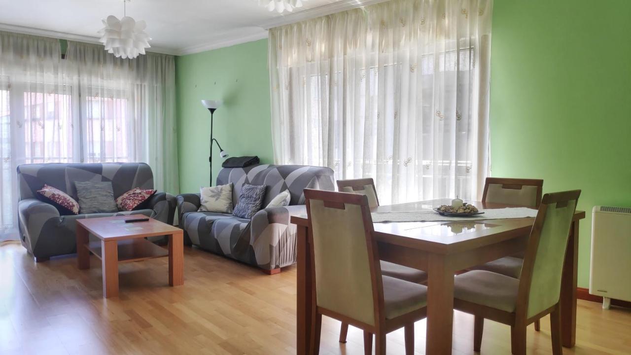 Apartamento Naval Marín Екстериор снимка